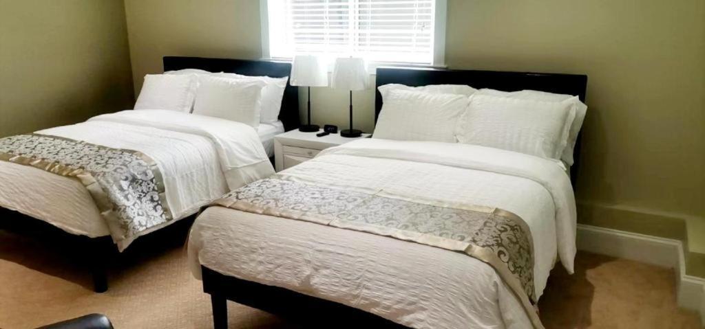 Beautiful Private Room In Blueback Beachfront Nanaimo Zewnętrze zdjęcie